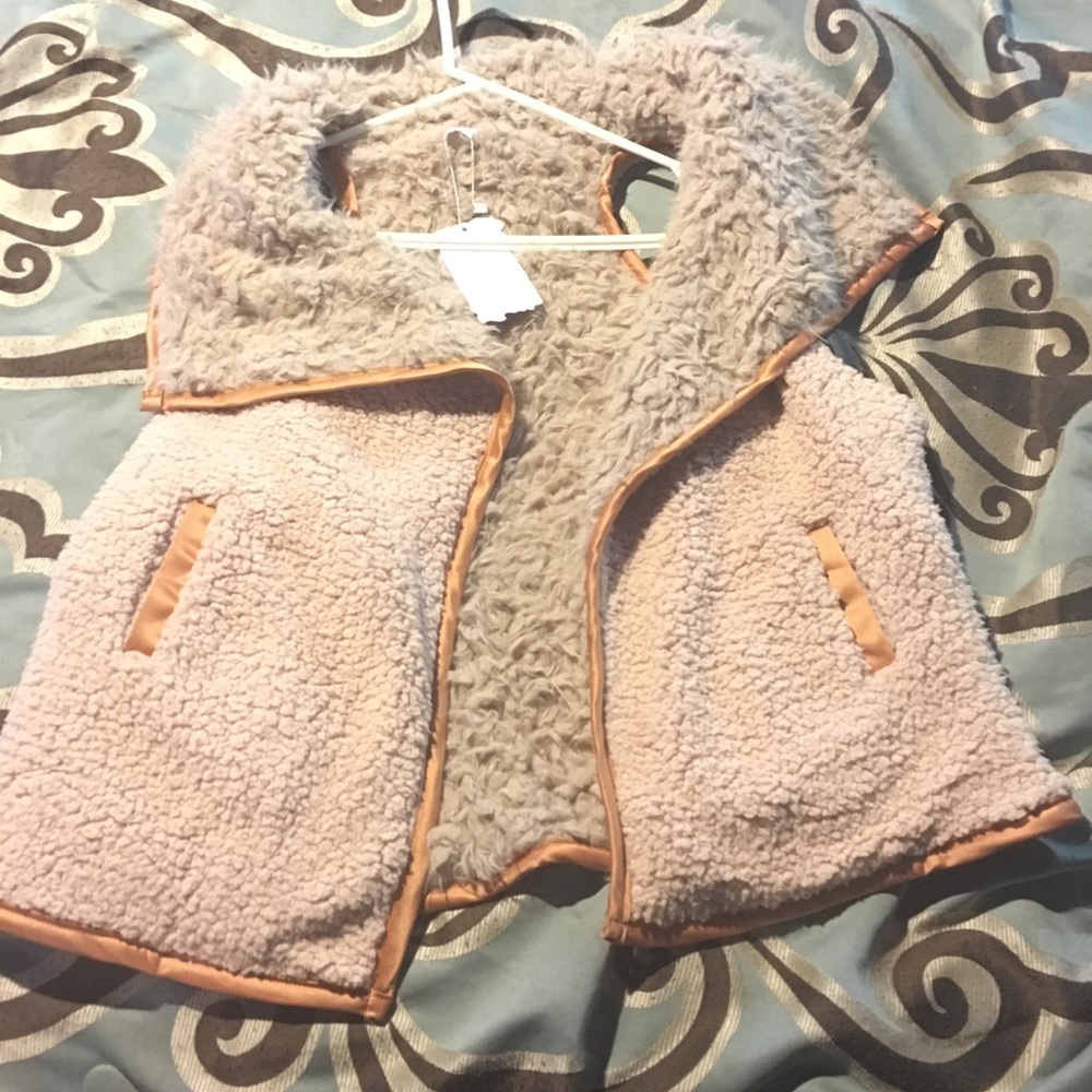 Sherpa vest
